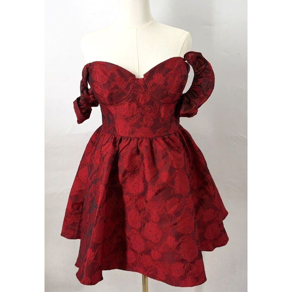 B. Darlin Women's Red Floral Jacquard Off Shoulder Sweetheart Mini Dress 13/14